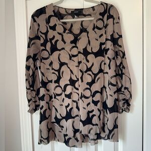 Alfani Size XL Women’s Elegant Black and Tan Patterned Blouse